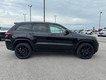 2017 Jeep Grand Cherokee 4WD Altitude thumbnail image 02