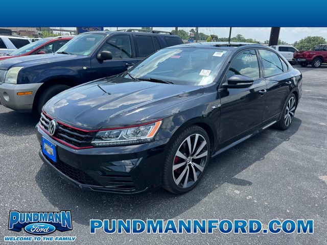 2018 Volkswagen Passat V6 GT at Pundmann Ford in St. Charles MO