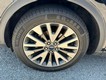 2020 Ford Escape Titanium thumbnail image 07