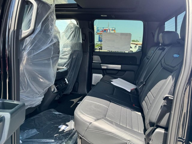2025 Ford F-150 Platinum - Photo 8