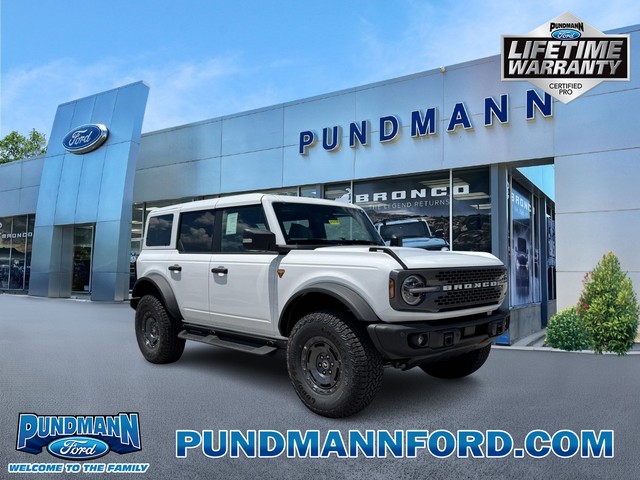 2025 Ford Bronco Badlands at Pundmann Ford in St. Charles MO