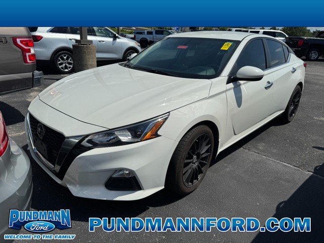 2019 Nissan Altima 2.5 S at Pundmann Ford in St. Charles MO