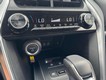 2024 Toyota Venza LE thumbnail image 18