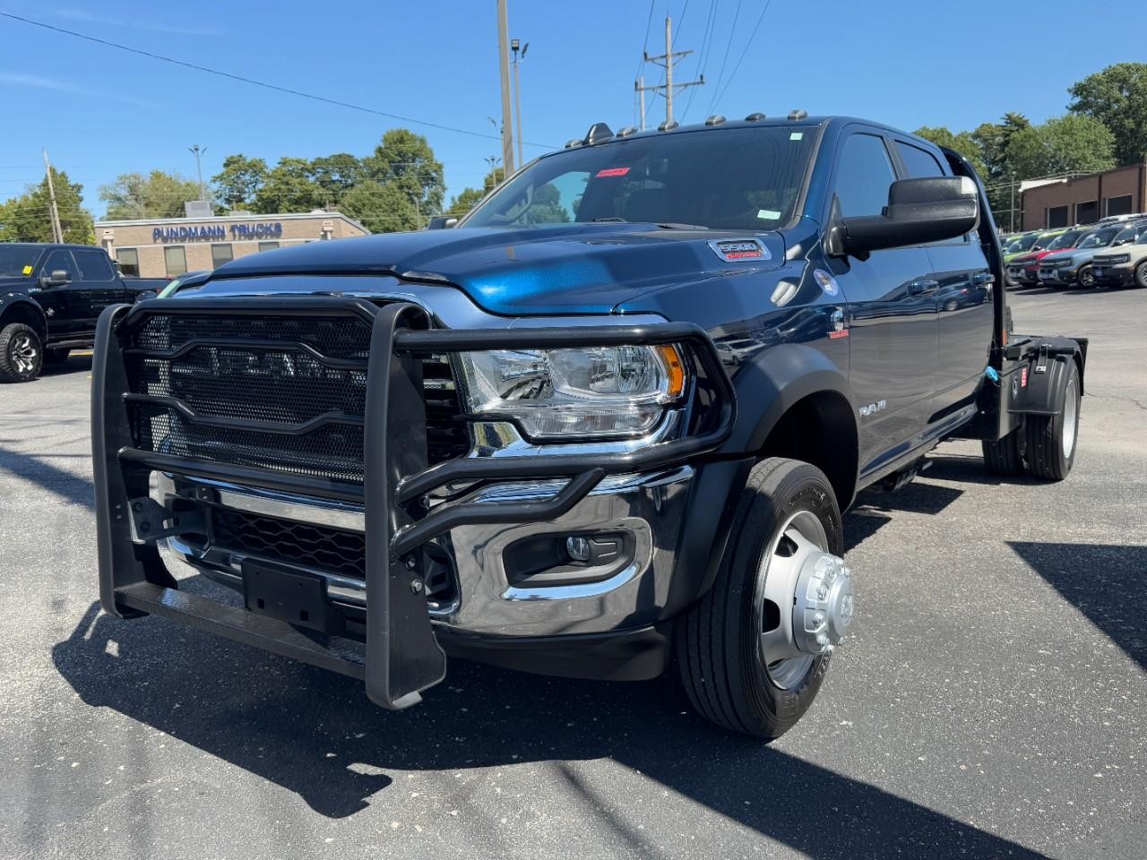 Ram 5500 Chassis Cab Vehicle Full-screen Gallery Image 07