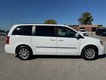 2016 Chrysler Town & Country Touring thumbnail image 02