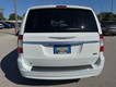 2016 Chrysler Town & Country Touring thumbnail image 04