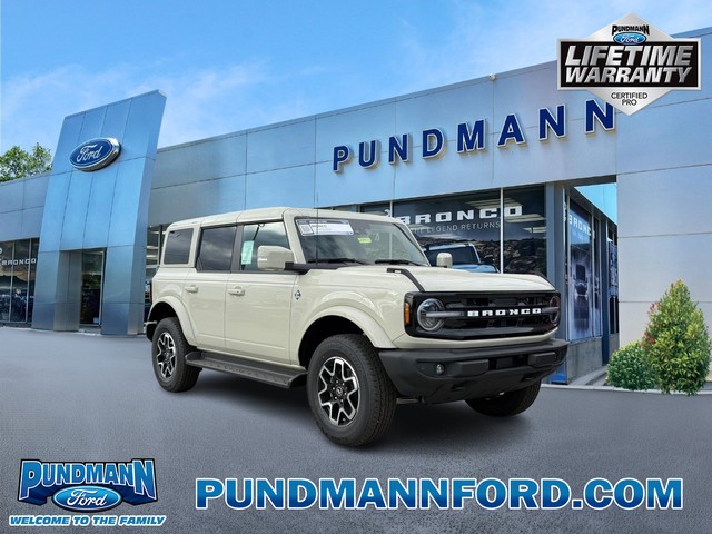 St. Charles MO 2025 Ford Bronco more details - ford bronco