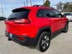 2017 Jeep Cherokee 4WD Trailhawk thumbnail image 03