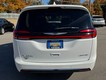 2022 Chrysler Pacifica Limited thumbnail image 04