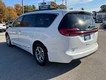 2022 Chrysler Pacifica Limited thumbnail image 05