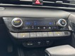 2022 Hyundai Elantra SEL thumbnail image 19