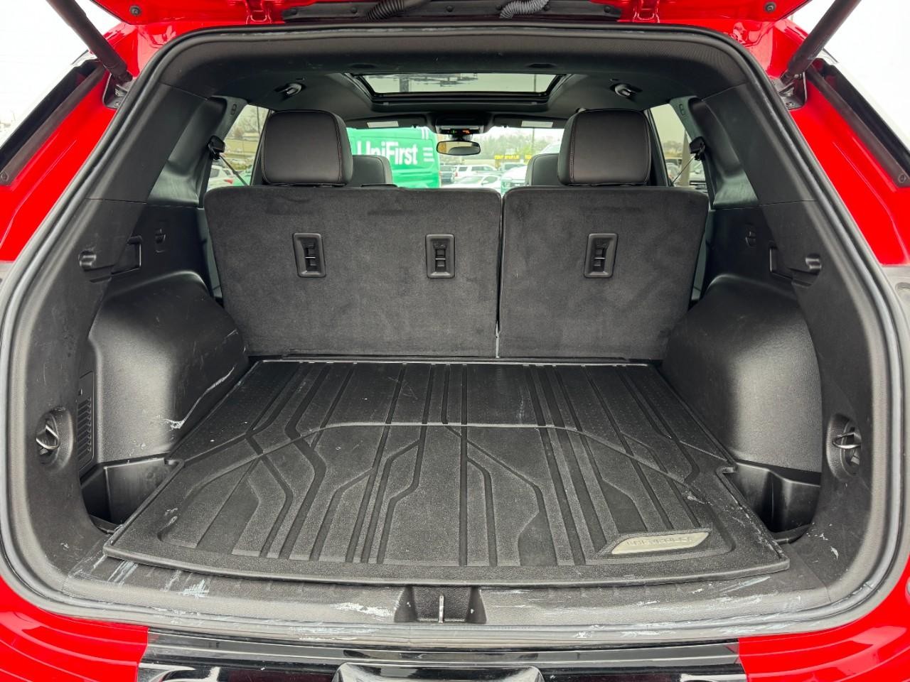 Chevrolet Blazer Vehicle Full-screen Gallery Image 06