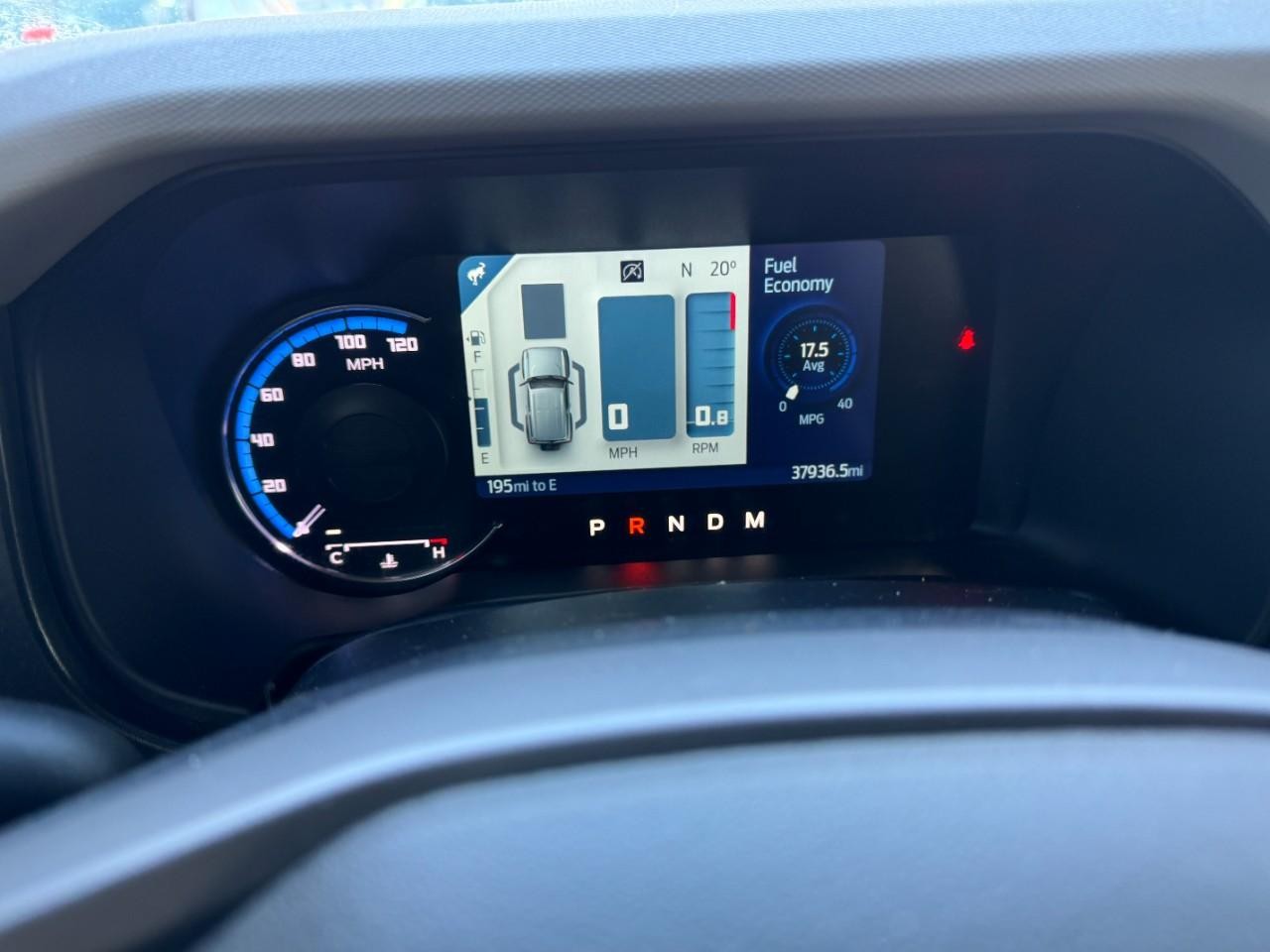 Ford Bronco Vehicle Full-screen Gallery Image 24