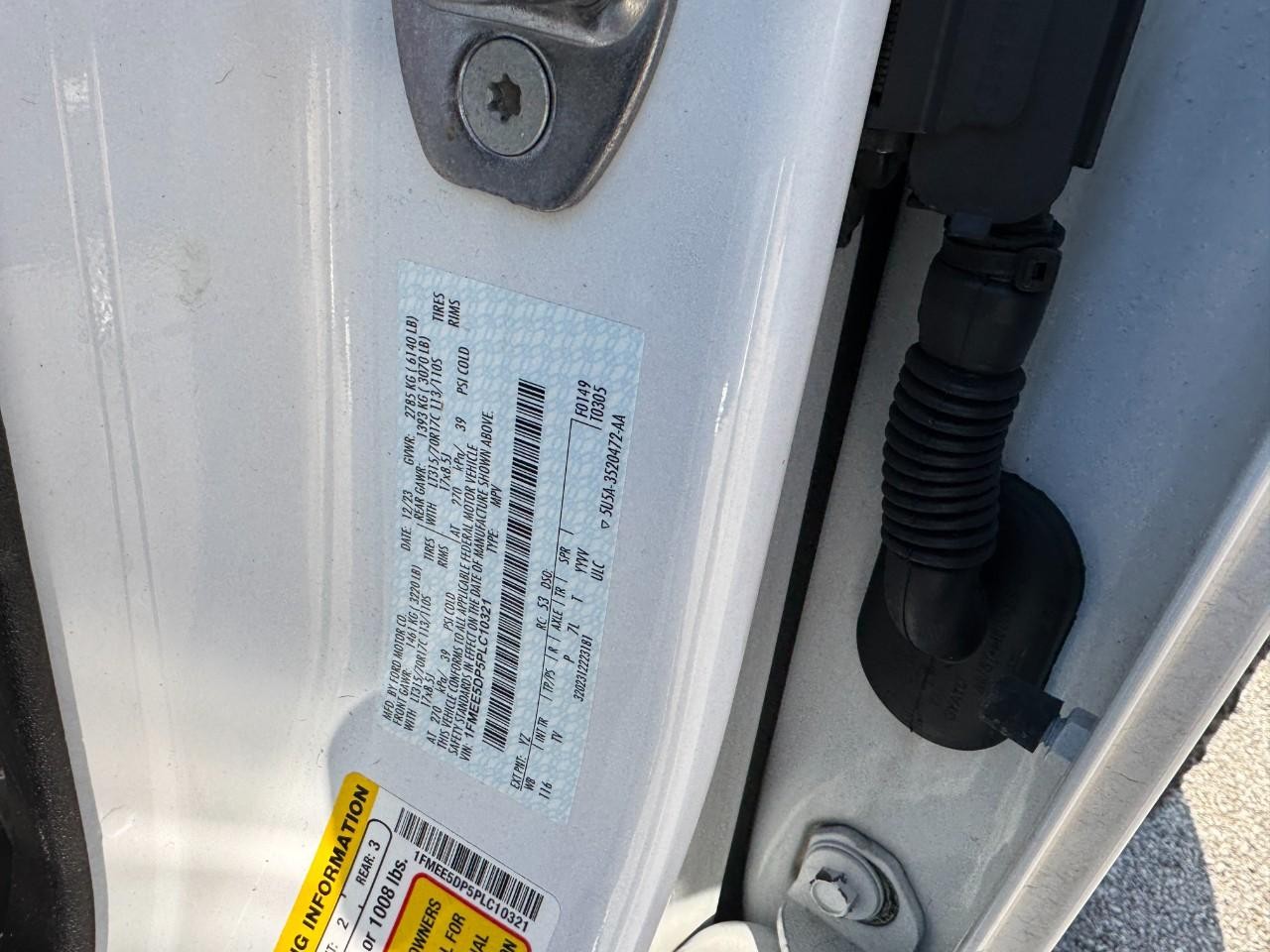 Ford Bronco Vehicle Full-screen Gallery Image 25