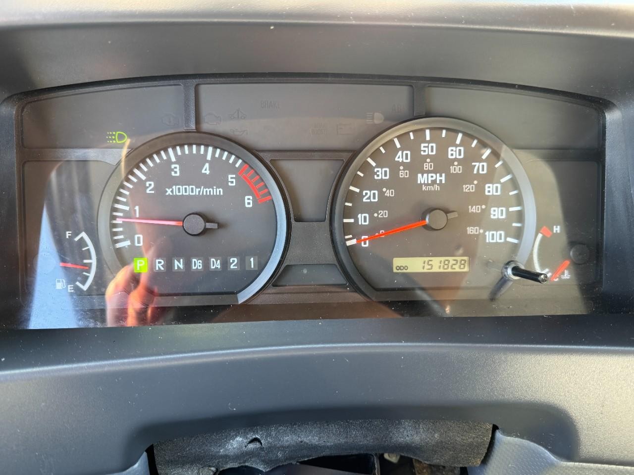 Chevrolet 3500 LCF Gas Vehicle Full-screen Gallery Image 14