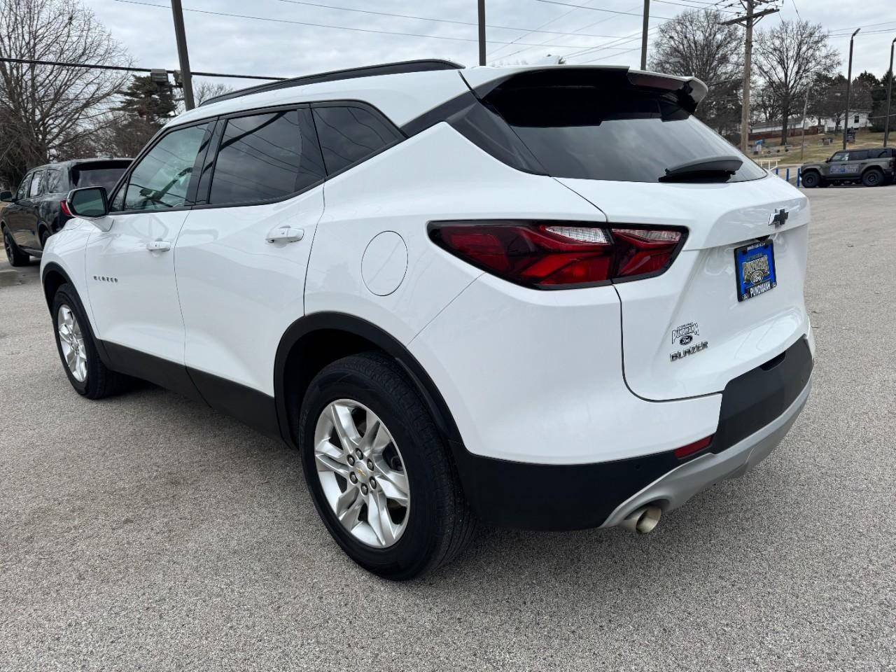 Chevrolet Blazer Vehicle Full-screen Gallery Image 05