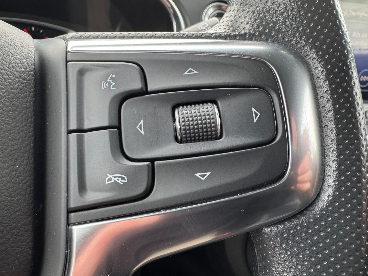 Chevrolet Blazer Vehicle Full-screen Gallery Image 17