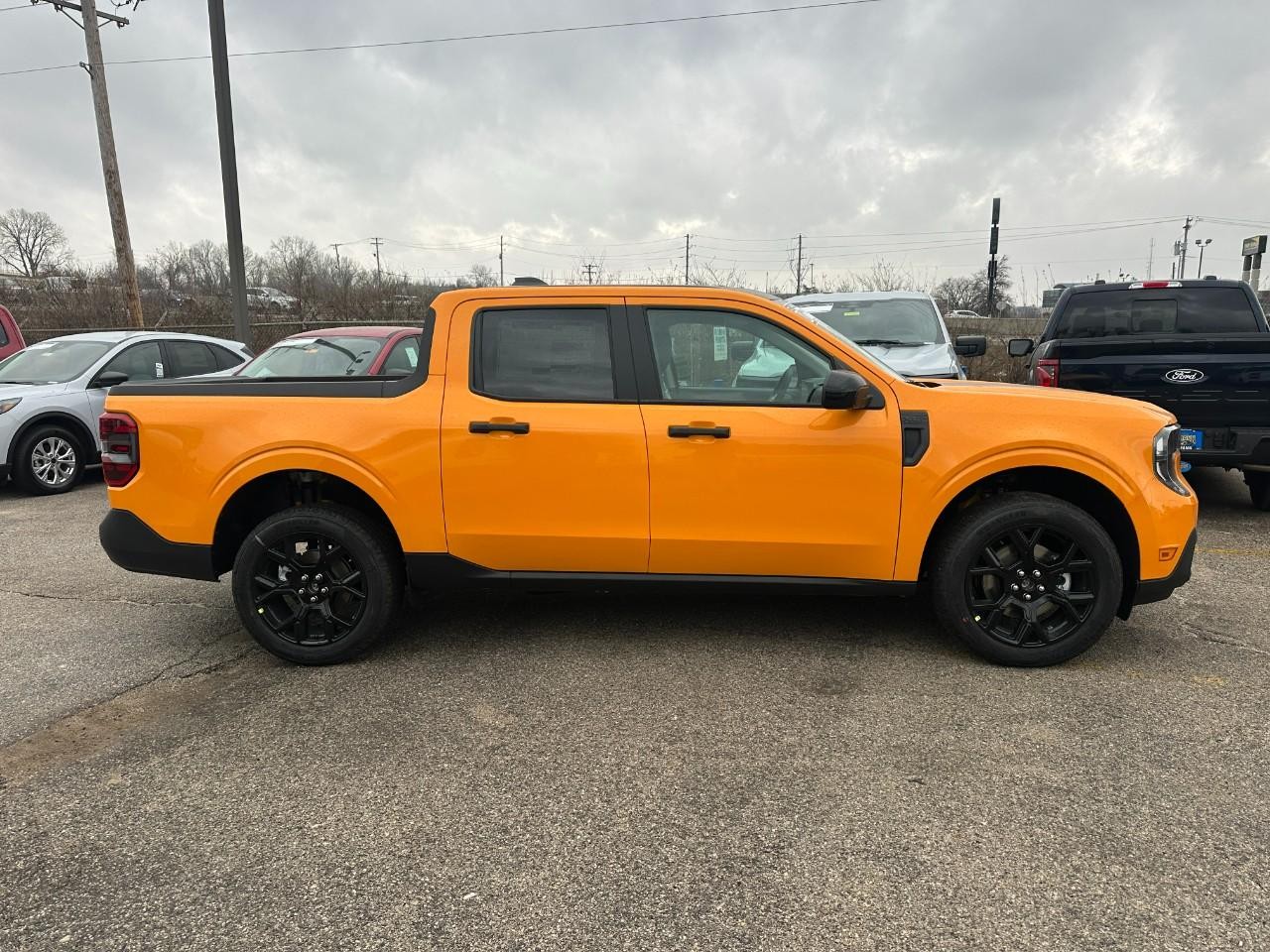 View vehicle photo 2