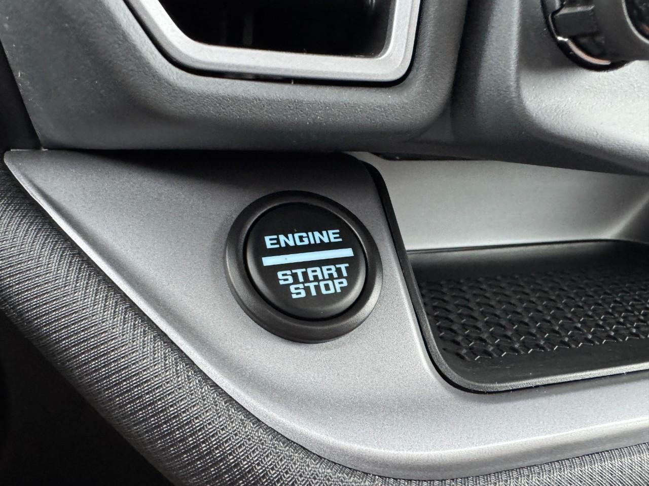 Ford Bronco Sport Vehicle Full-screen Gallery Image 21