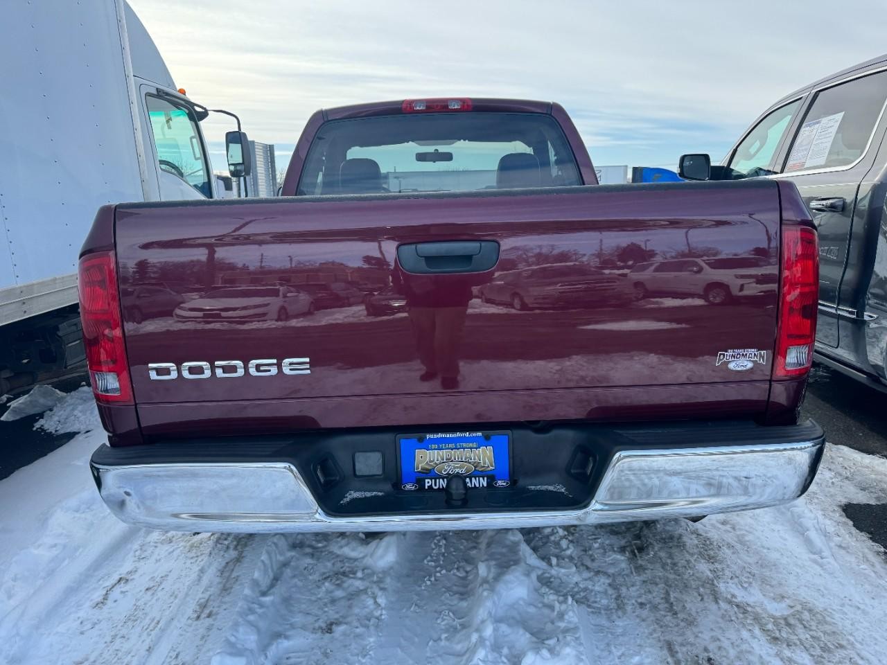 Dodge Ram 1500 Vehicle Full-screen Gallery Image 08