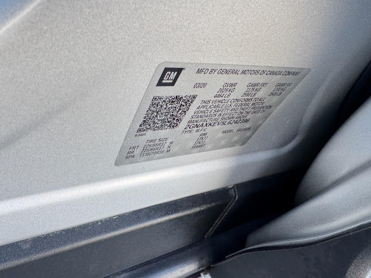 Chevrolet Equinox Vehicle Full-screen Gallery Image 23