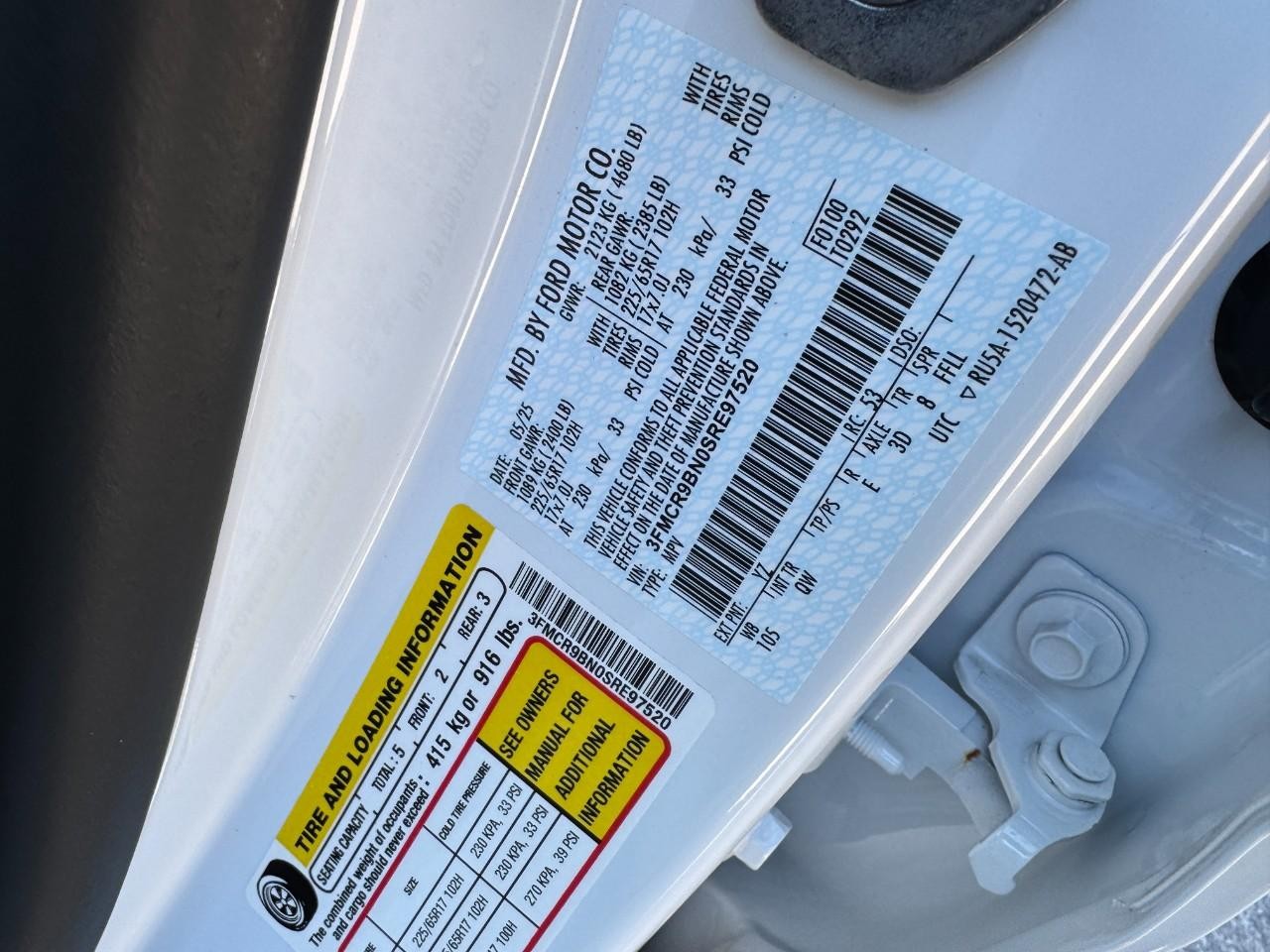 Ford Bronco Sport Vehicle Full-screen Gallery Image 23