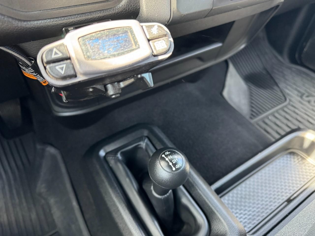 Ram 2500 Vehicle Full-screen Gallery Image 16