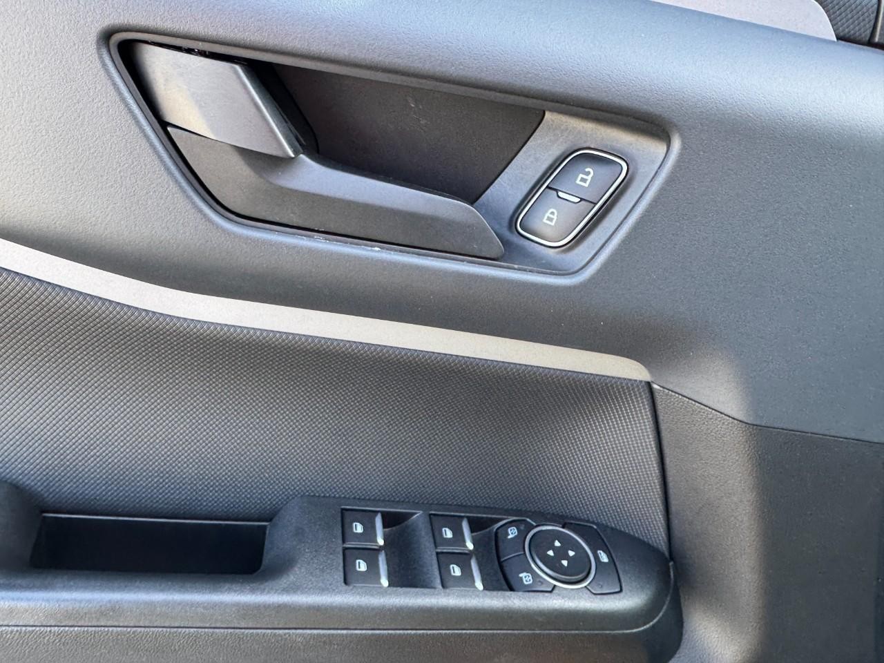 Ford Bronco Sport Vehicle Full-screen Gallery Image 15