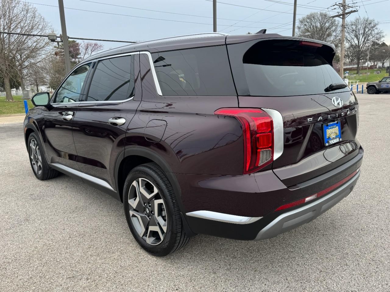 Hyundai Palisade Vehicle Full-screen Gallery Image 05