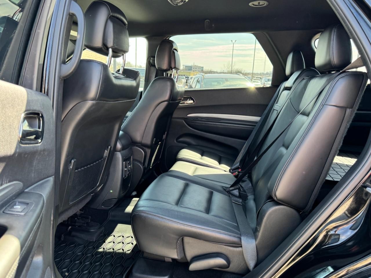 Dodge Durango Vehicle Full-screen Gallery Image 10