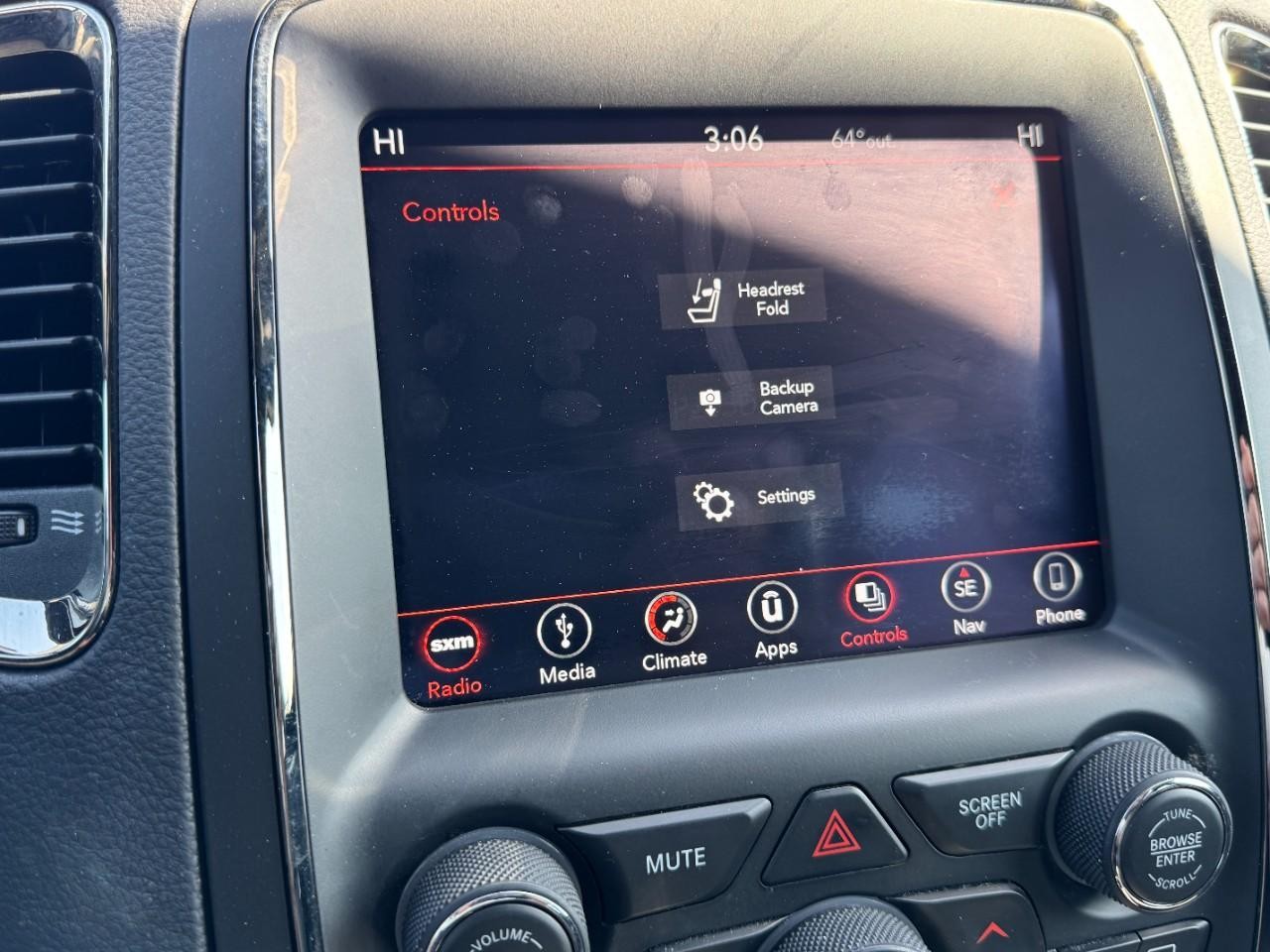 Dodge Durango Vehicle Full-screen Gallery Image 20