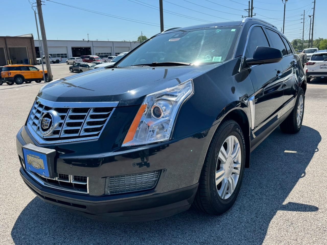 Cadillac SRX Vehicle Full-screen Gallery Image 08