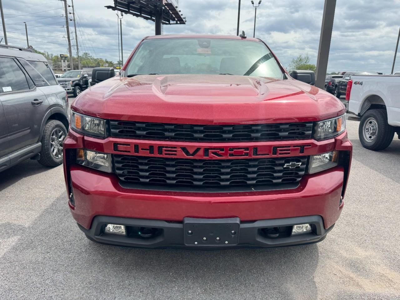 Chevrolet Silverado 1500 Vehicle Full-screen Gallery Image 08