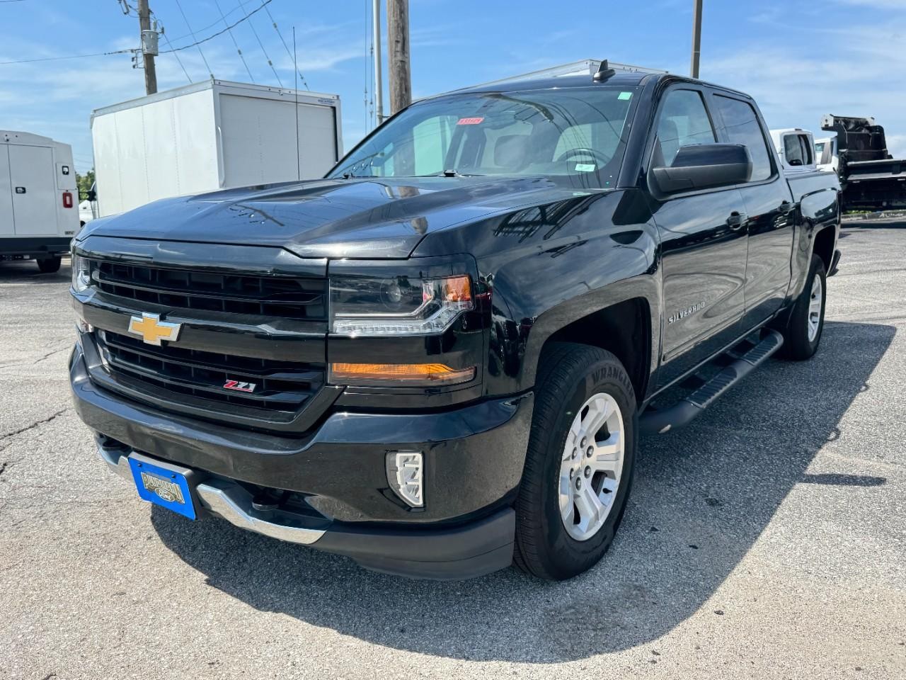 Chevrolet Silverado 1500 Vehicle Full-screen Gallery Image 08
