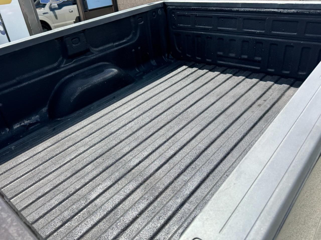 Chevrolet Silverado 1500 Vehicle Full-screen Gallery Image 07