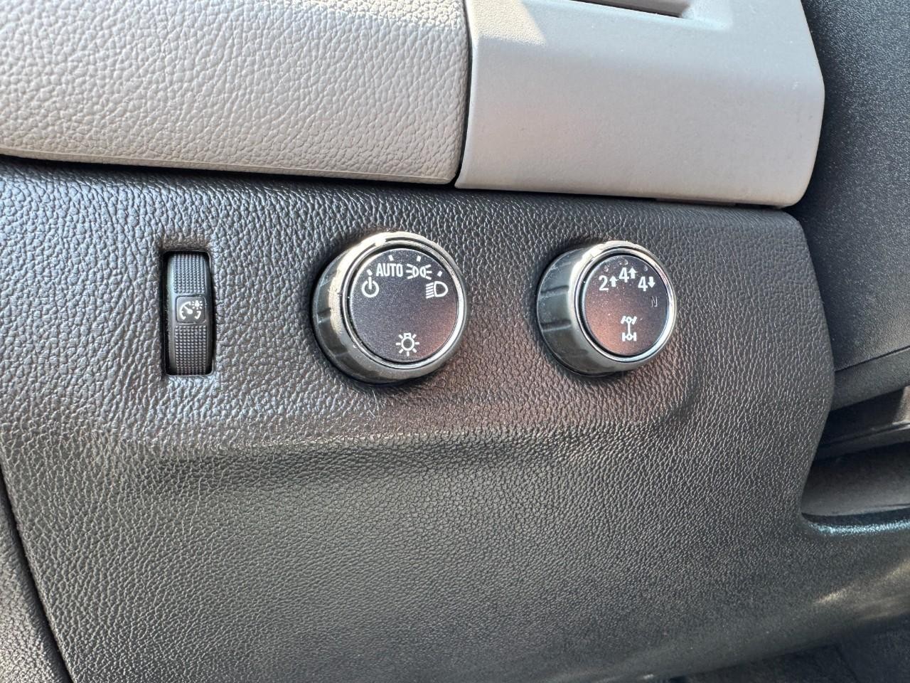Chevrolet Colorado Vehicle Full-screen Gallery Image 17