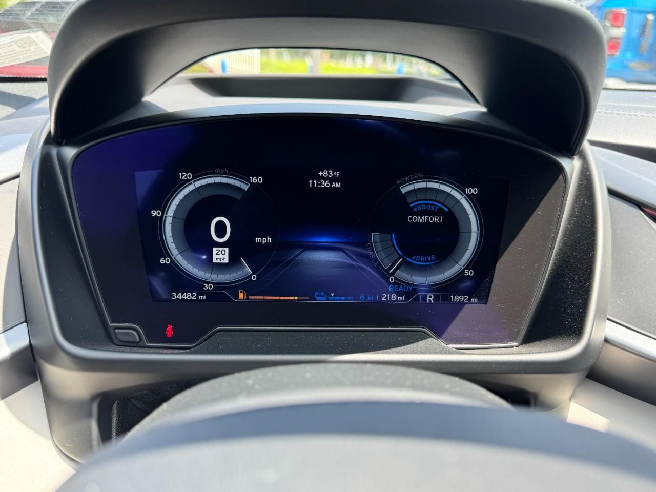 BMW i8 Vehicle Full-screen Gallery Image 21