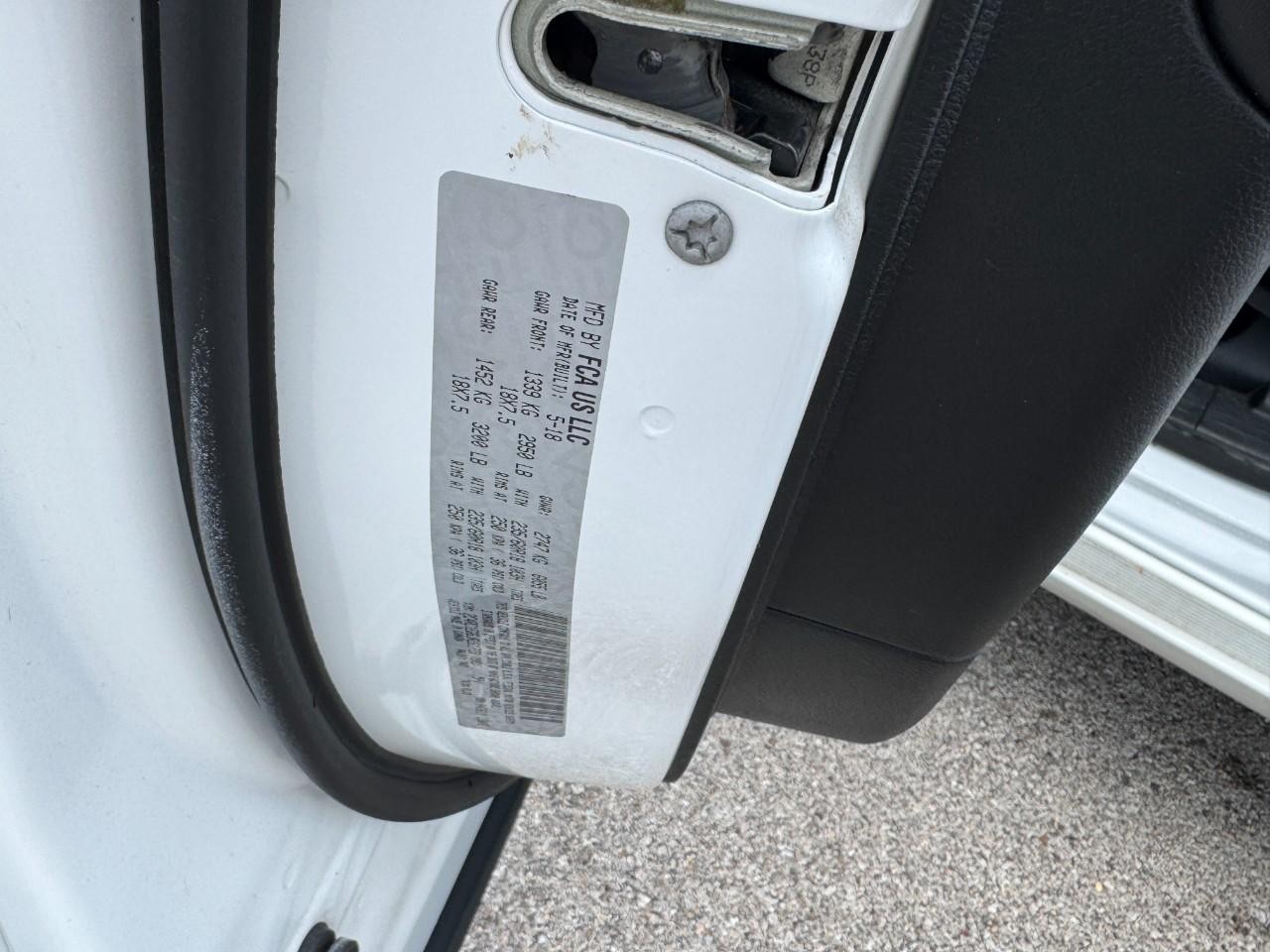 Chrysler Pacifica Vehicle Full-screen Gallery Image 27