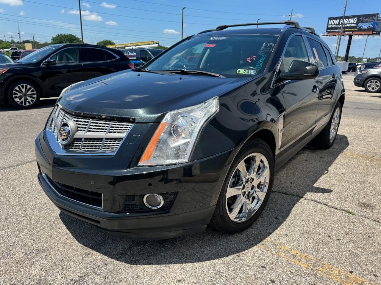 Cadillac SRX Vehicle Full-screen Gallery Image 10