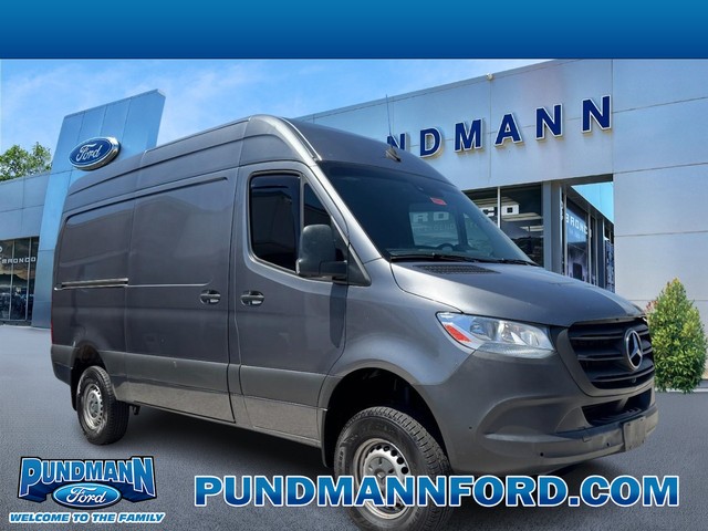St. Charles MO 2022 Mercedes-Benz Sprinter Cargo Van more details - mercedes-benz sprinter cargo van