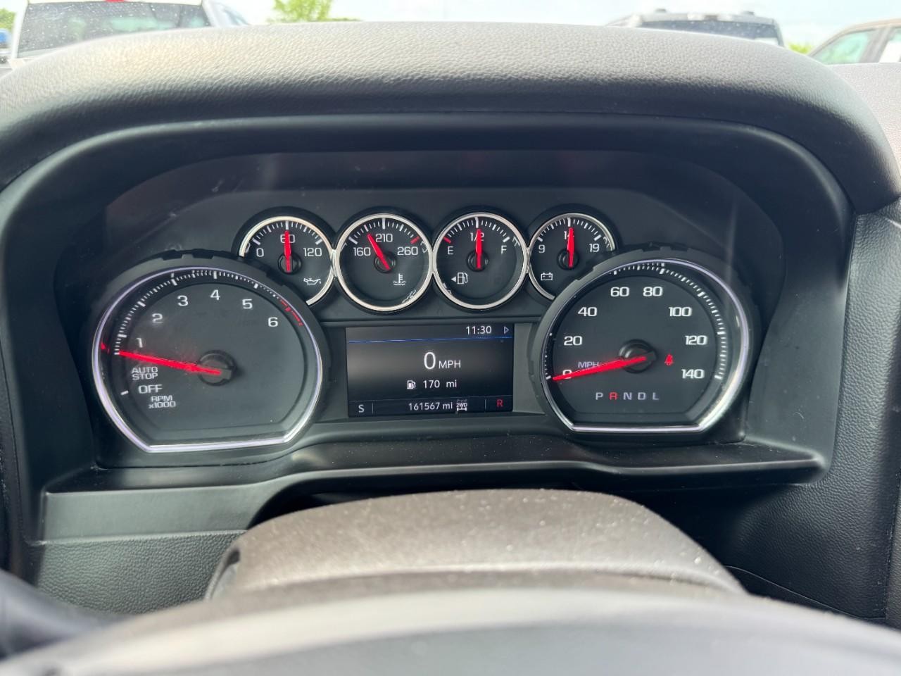 Chevrolet Silverado 1500 Vehicle Full-screen Gallery Image 21