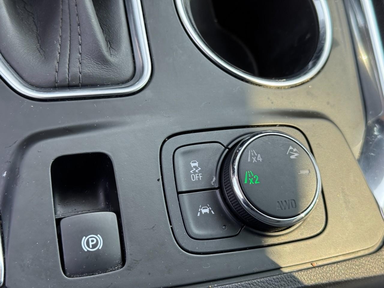 Chevrolet Traverse Vehicle Full-screen Gallery Image 23