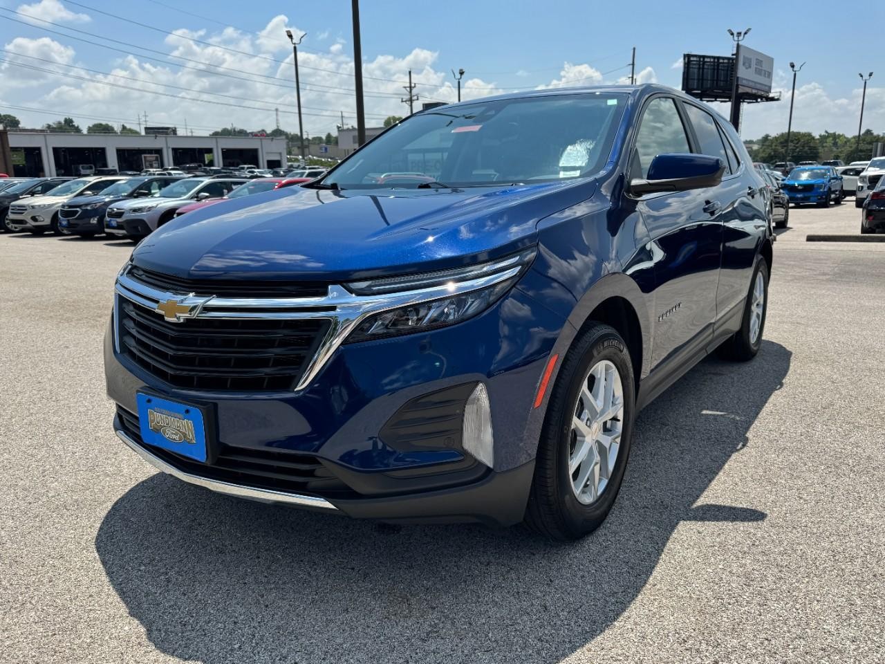 Chevrolet Equinox Vehicle Full-screen Gallery Image 08