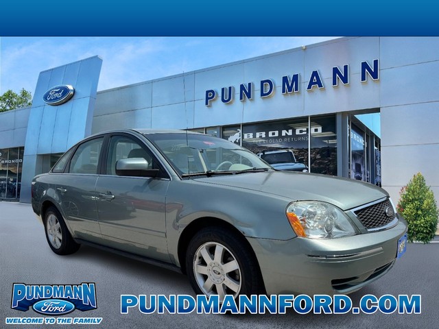 St. Charles MO 2005 Ford Five Hundred more details - ford five hundred