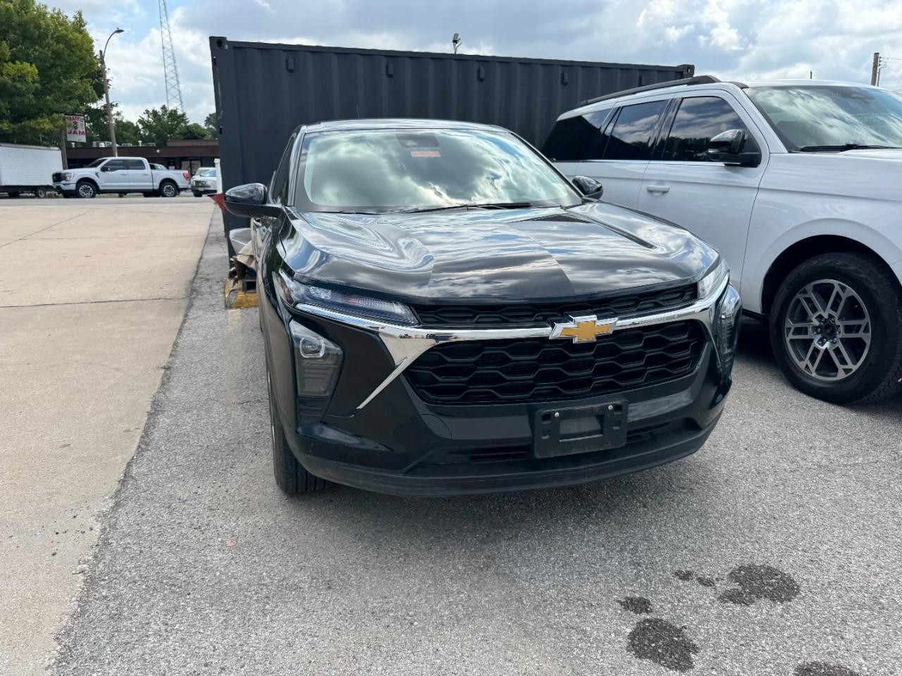 Chevrolet Trax Vehicle Full-screen Gallery Image 04