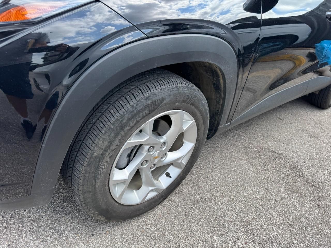 Chevrolet Trax Vehicle Full-screen Gallery Image 09