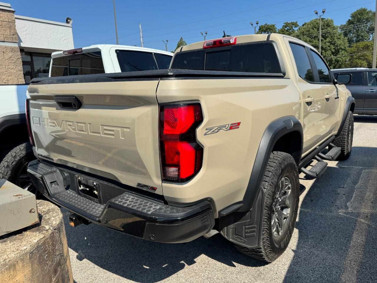 Chevrolet Colorado Vehicle Full-screen Gallery Image 09