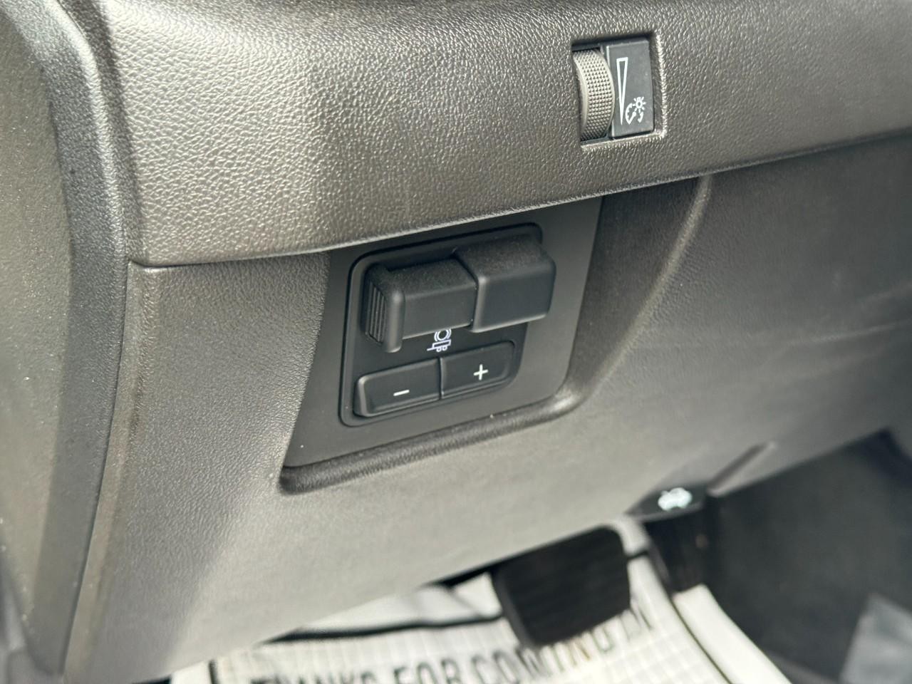 Chevrolet Colorado Vehicle Full-screen Gallery Image 19