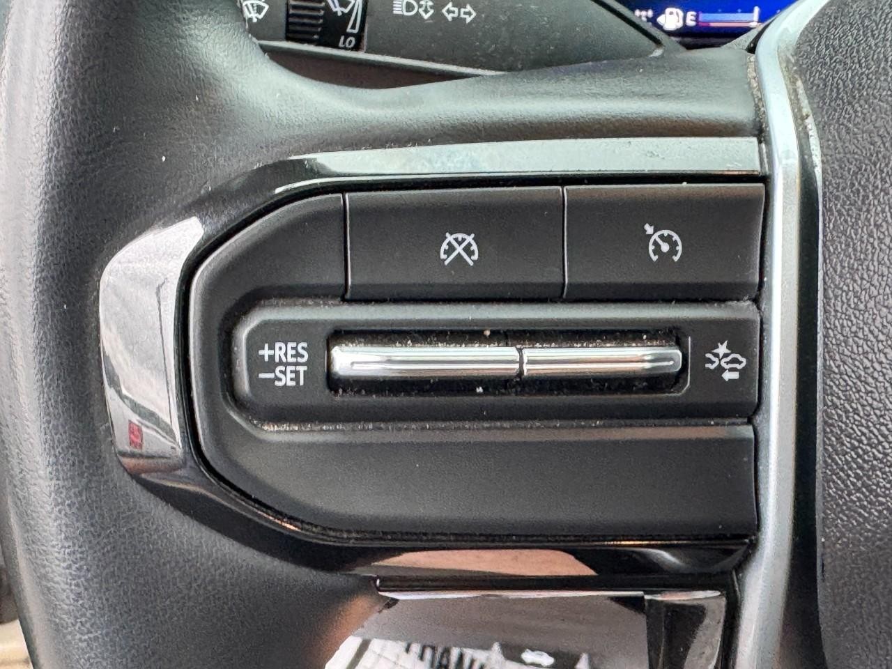 Chevrolet Colorado Vehicle Full-screen Gallery Image 20