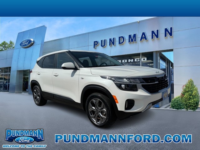 St. Charles MO 2024 Kia Seltos more details - kia seltos